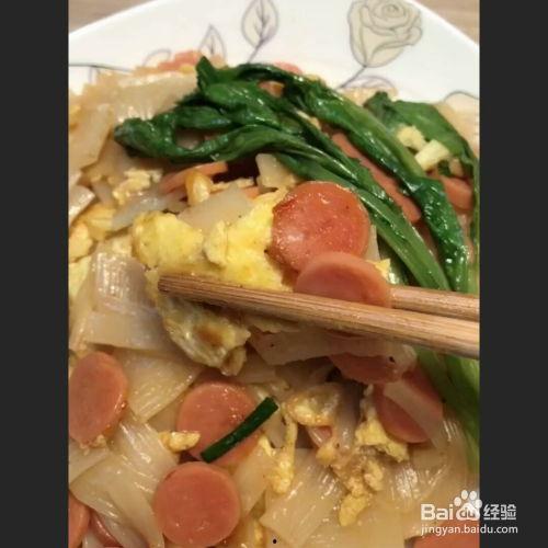 制作烤冷面视频,家常美味轻松学